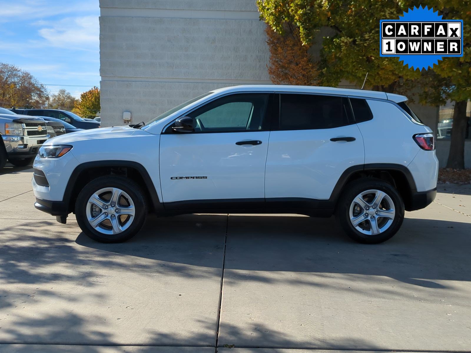 2023 Jeep Compass Sport photo 3