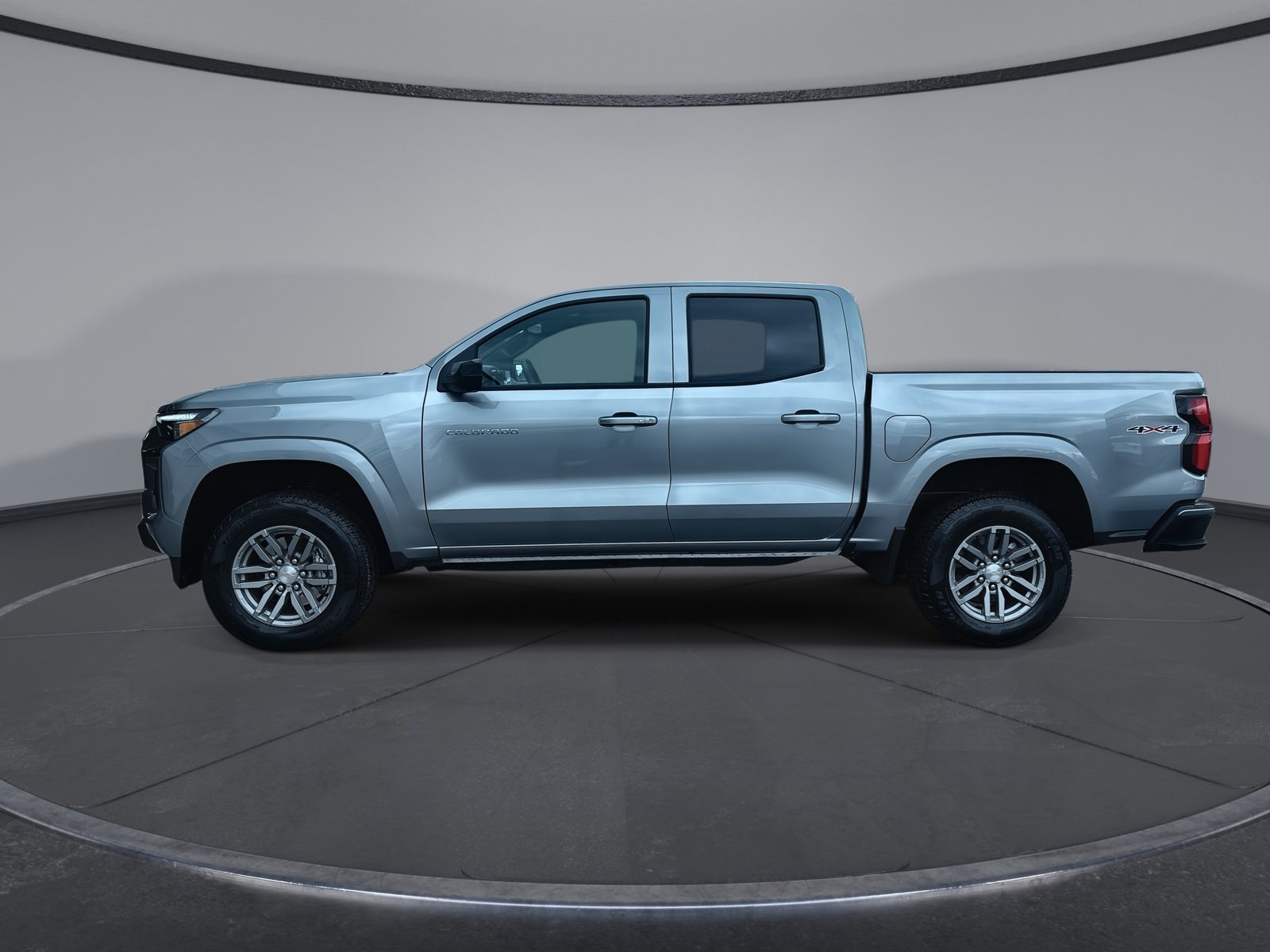 2026 Chevrolet Colorado LT - Photo 12