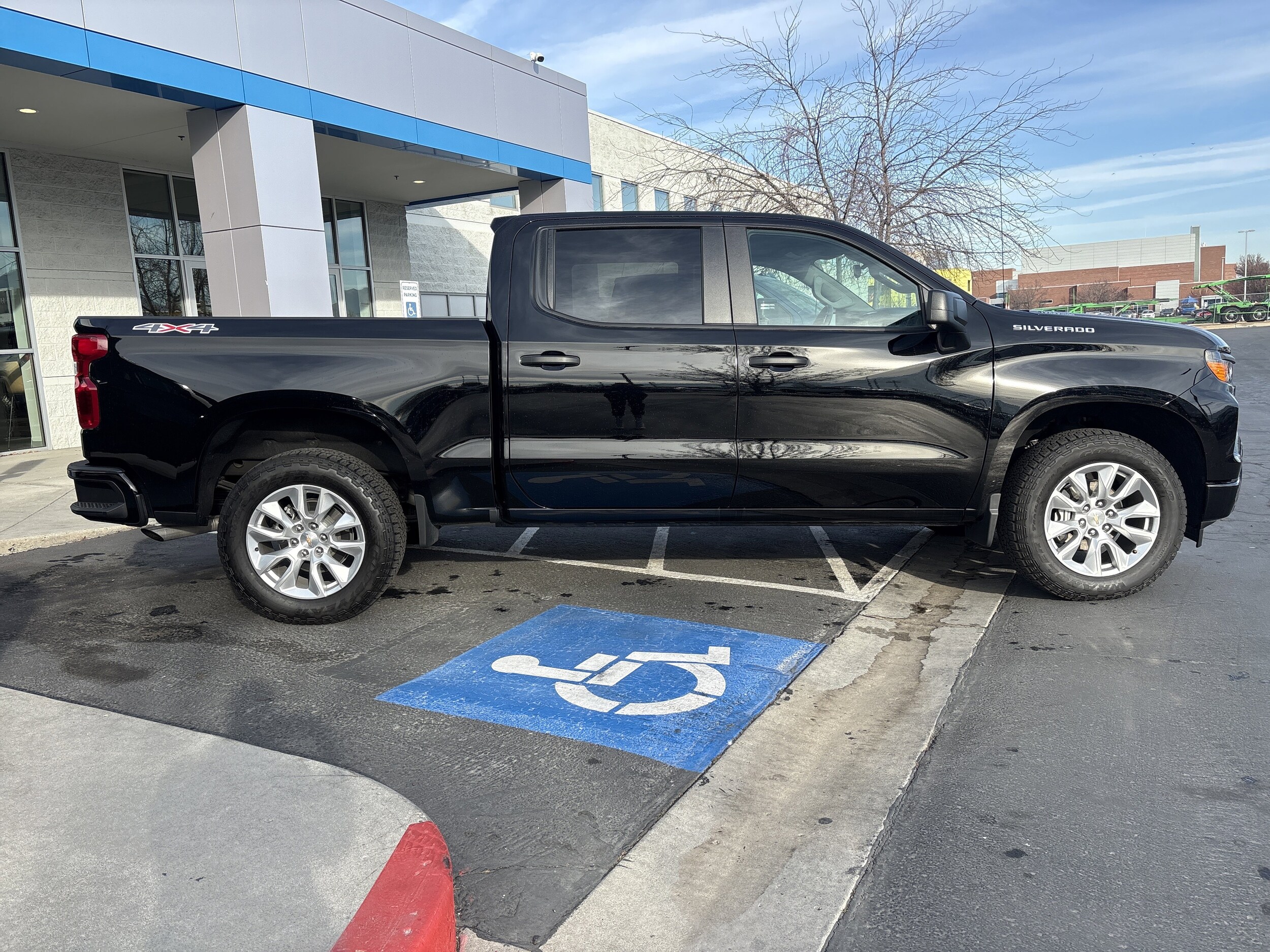 2025 Chevrolet Silverado 1500 Custom - Photo 7