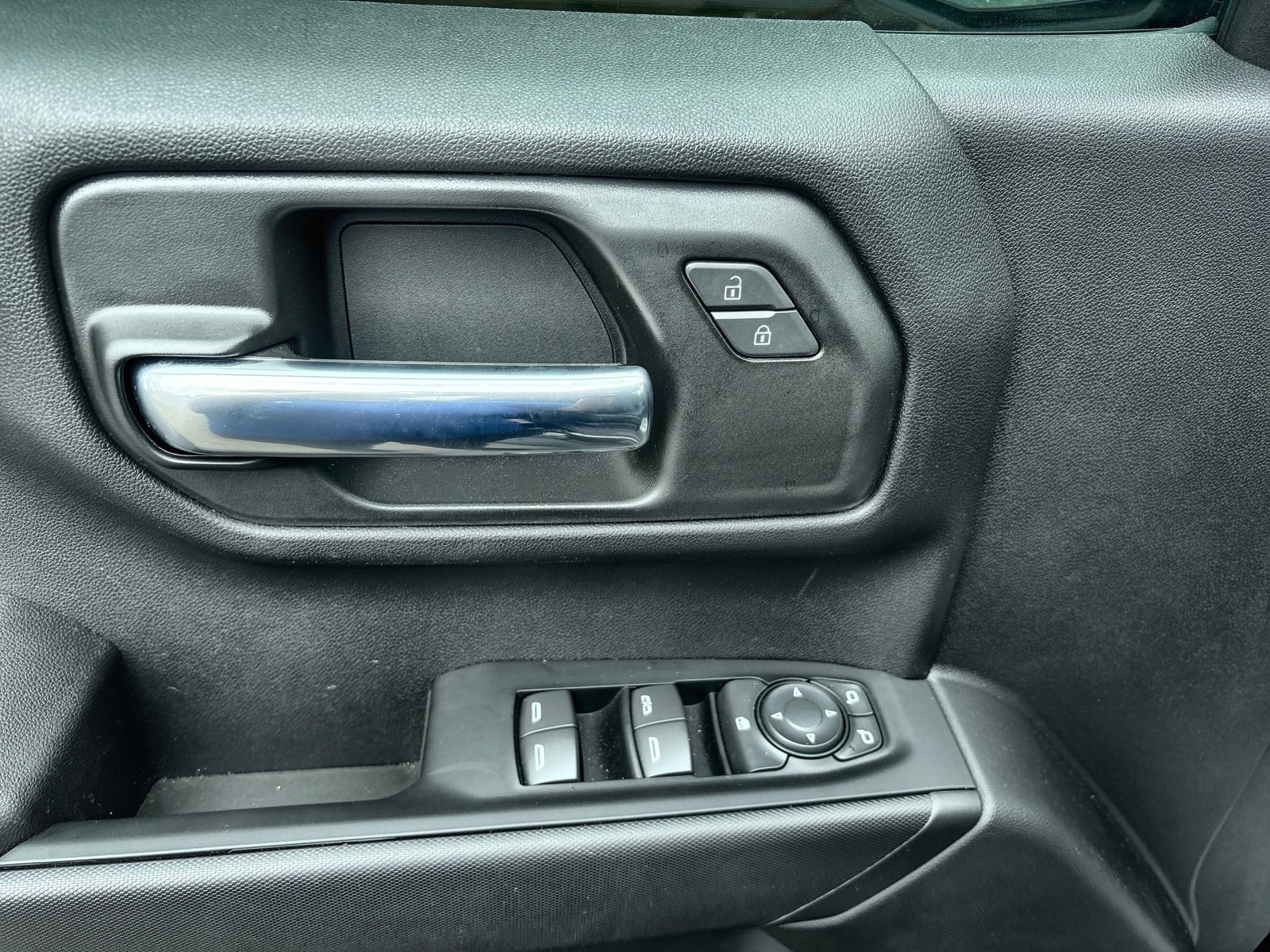 2026 Chevrolet Silverado 1500 Custom - Photo 23