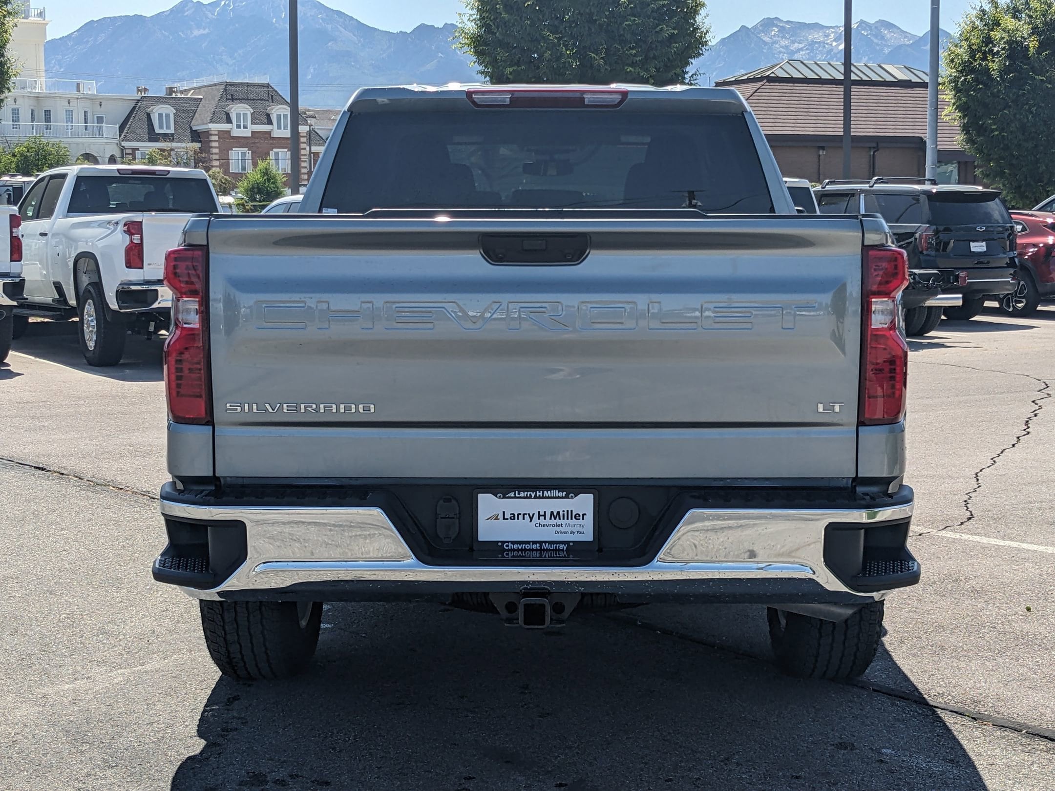 2025 Chevrolet Silverado 1500 LT - Photo 5