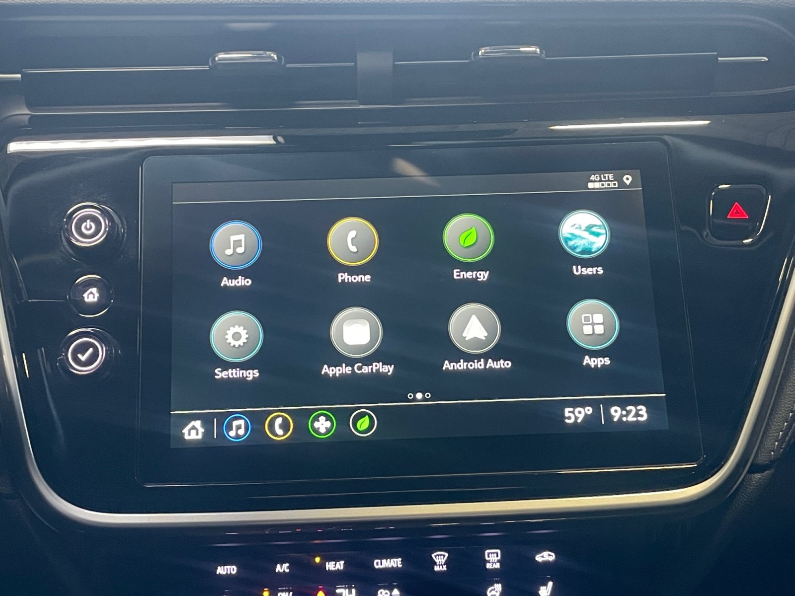 2023 Chevrolet Bolt EUV LT - Photo 13