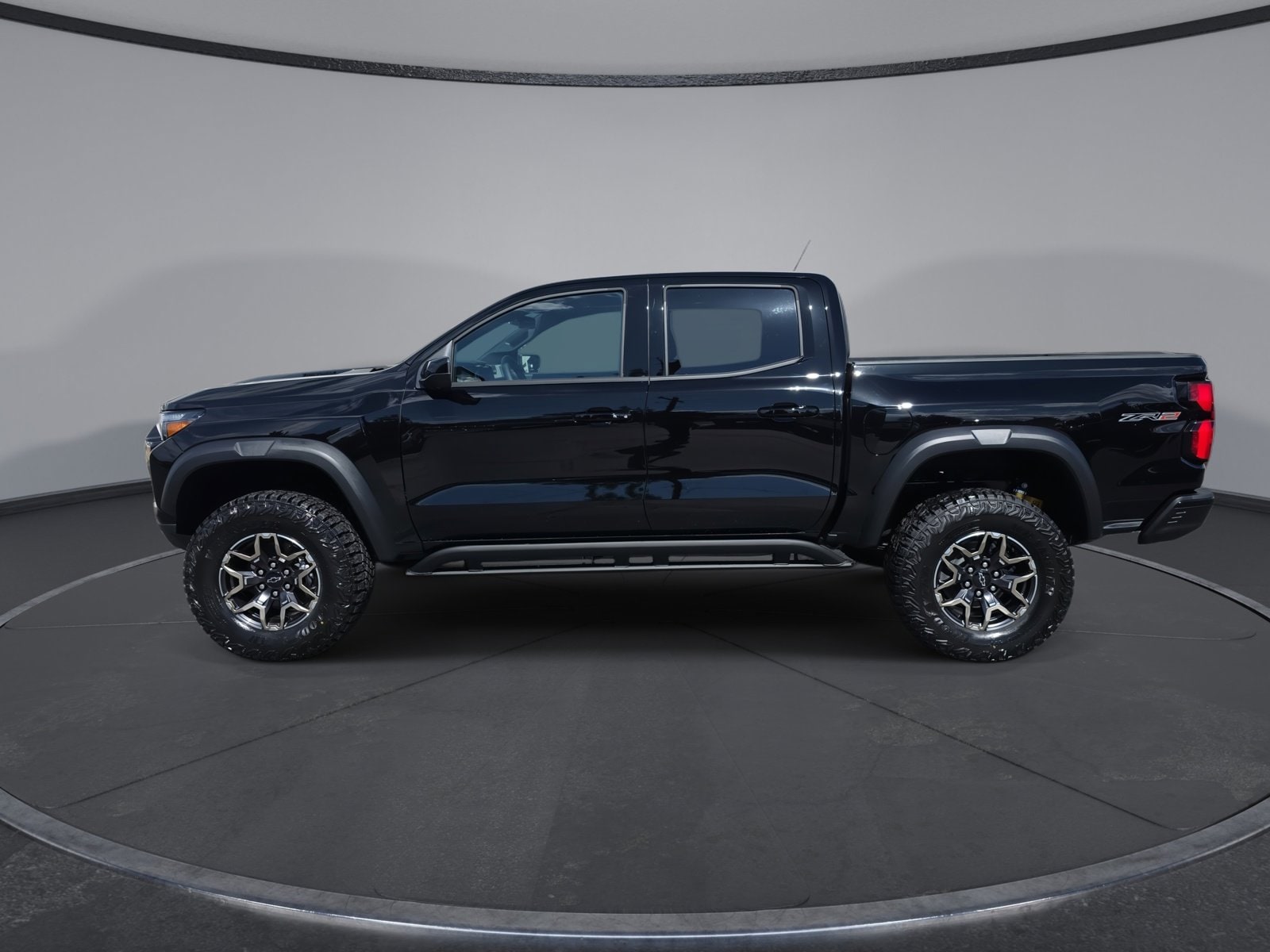 2026 Chevrolet Colorado ZR2 - Photo 6