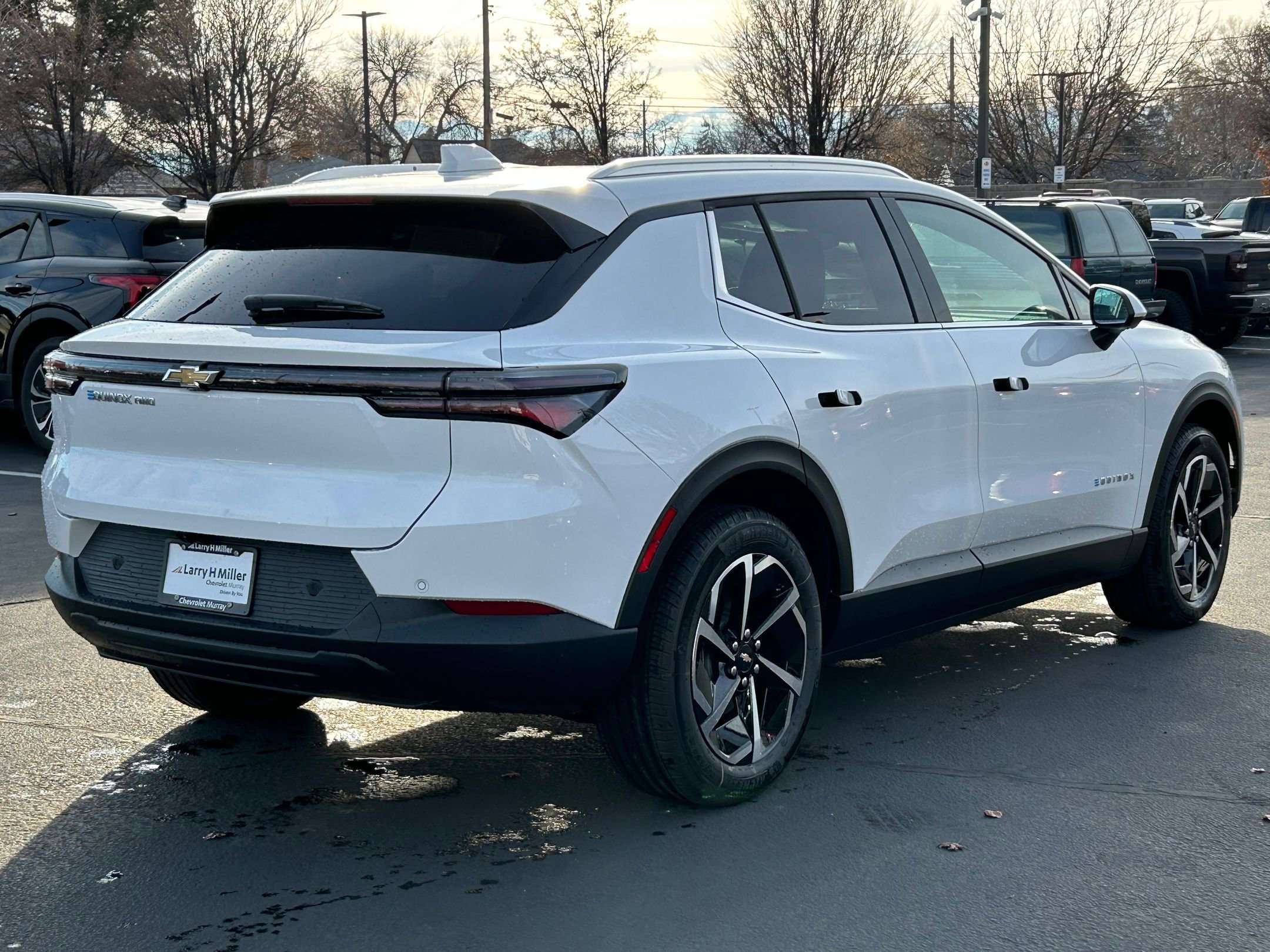2026 Chevrolet Equinox EV 2LT - Photo 6