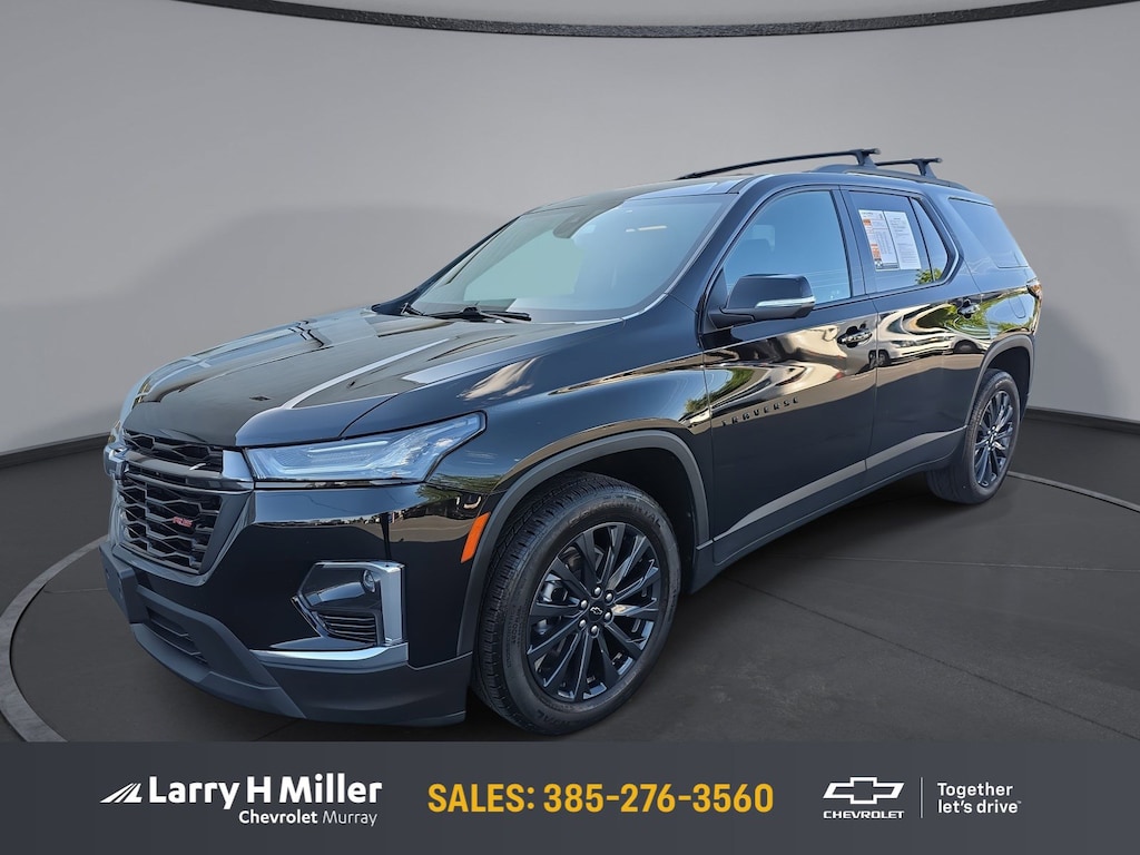 Used 2023 Chevrolet Traverse RS SUV