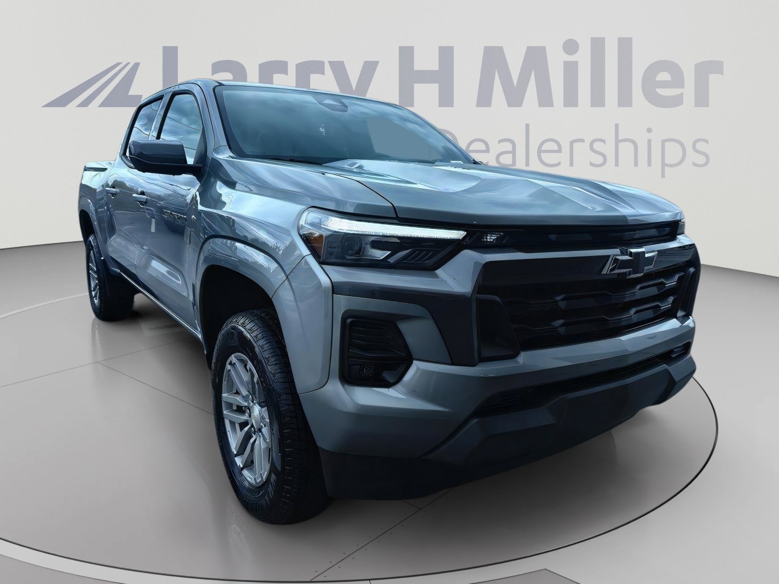 2026 Chevrolet Colorado LT - Photo 16