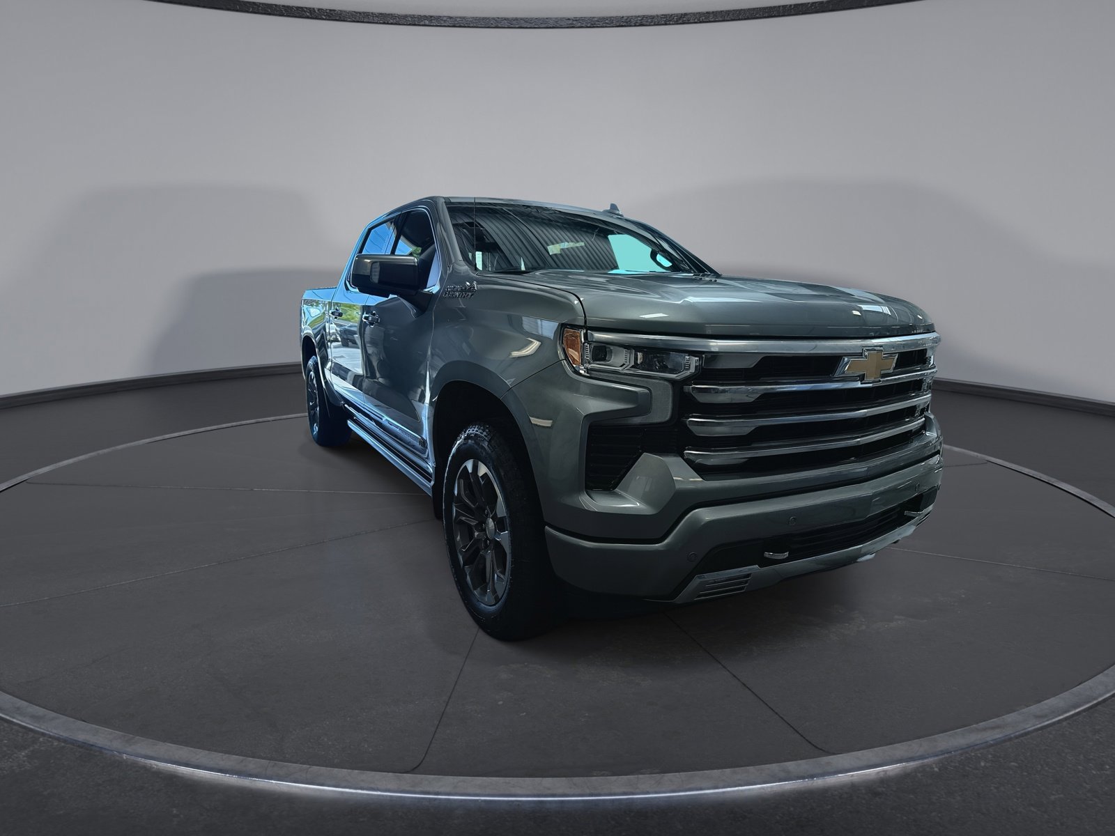 2026 Chevrolet Silverado 1500 High Country - Photo 17