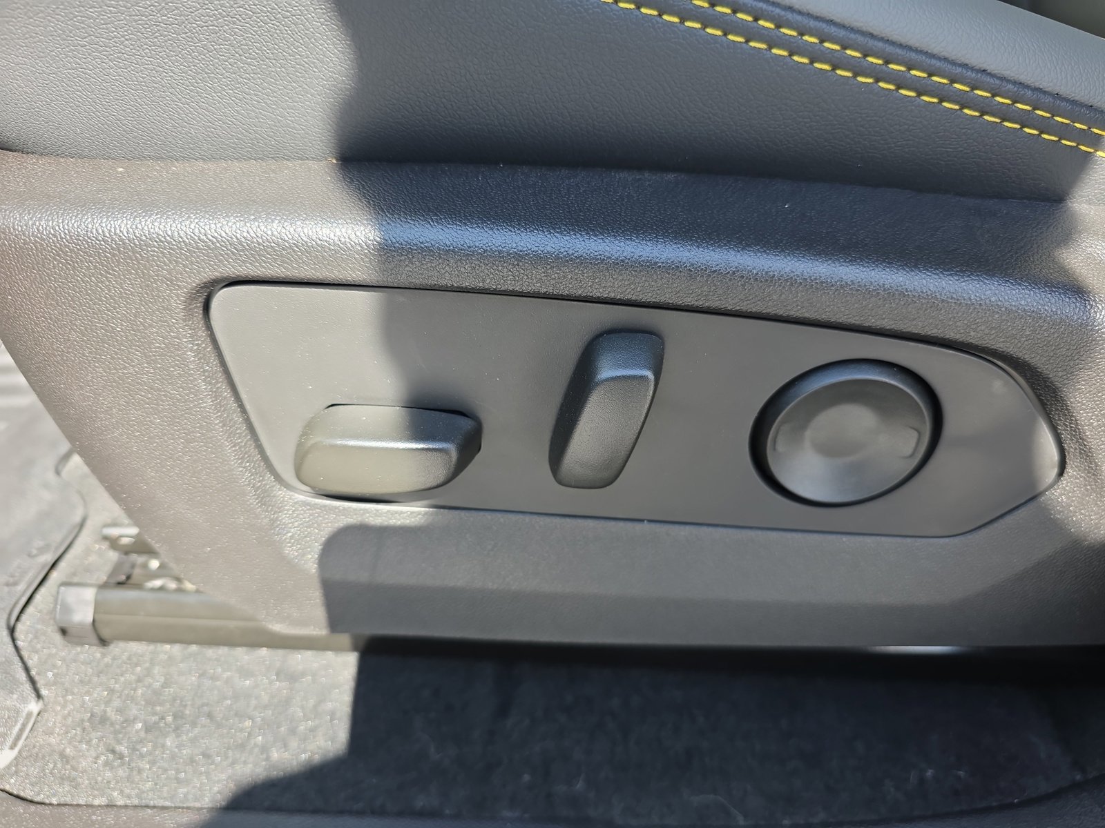 2026 Chevrolet Colorado ZR2 - Photo 22