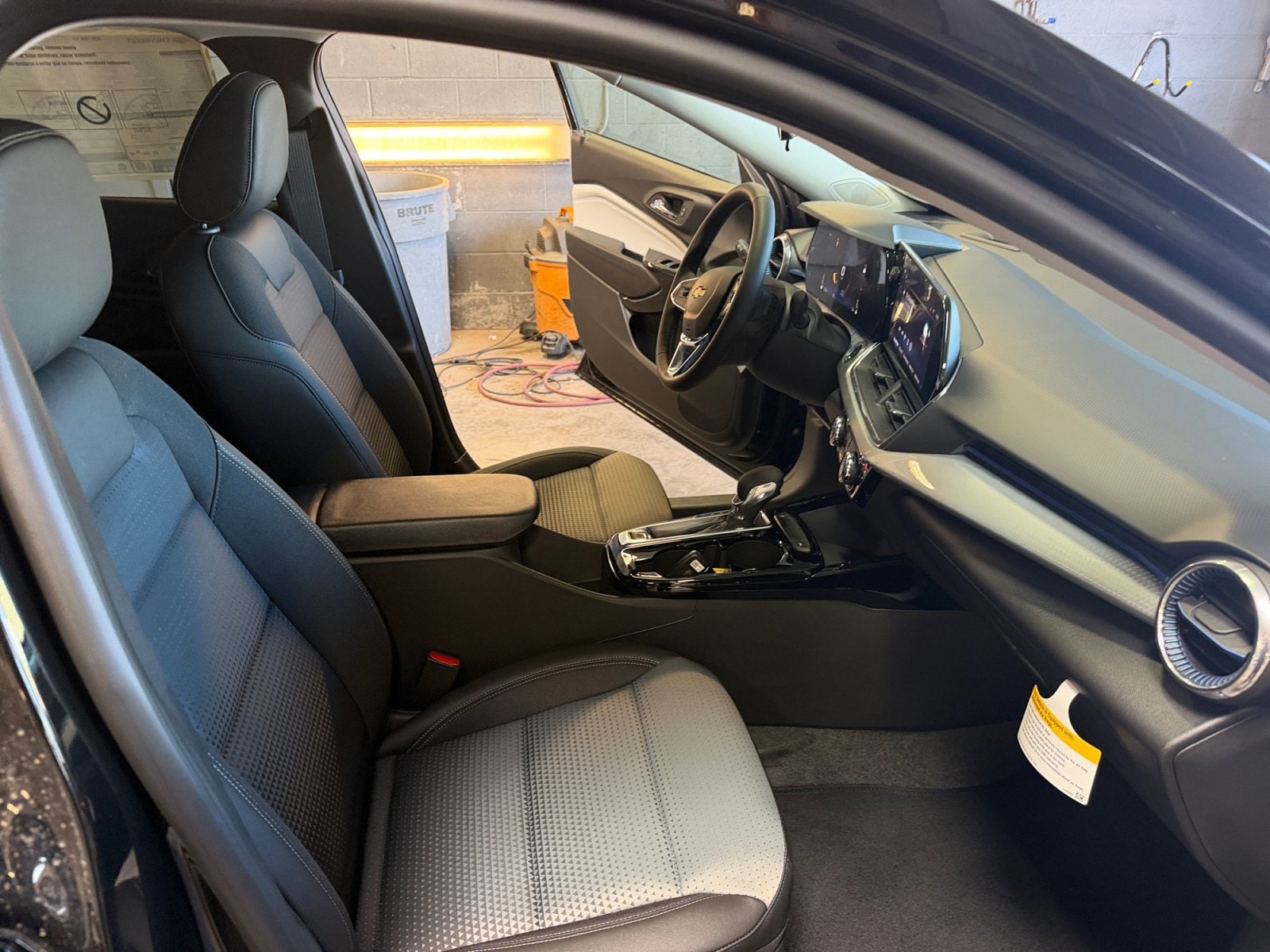 2026 Chevrolet Trax LT - Photo 20