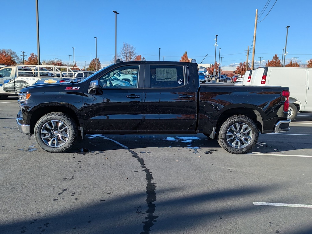 New 2025 Chevrolet Silverado 1500 LT Truck