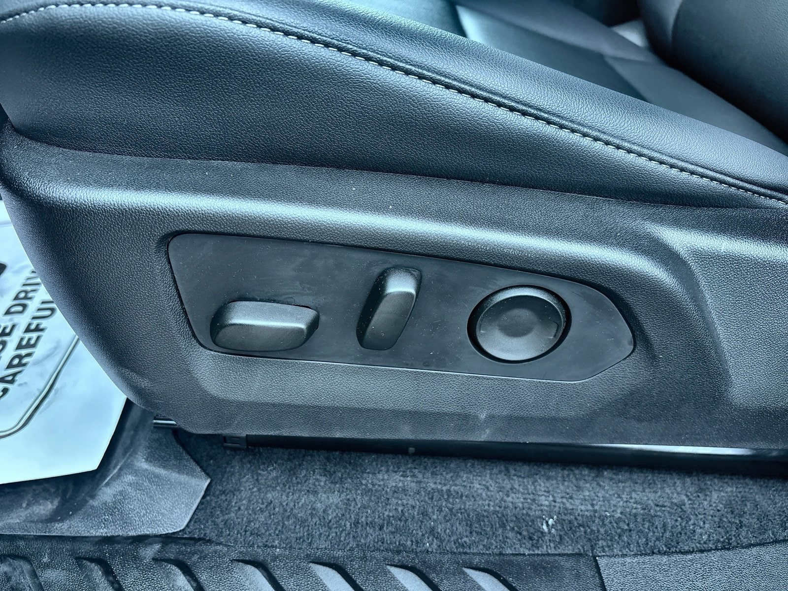 2026 Chevrolet Colorado LT - Photo 21