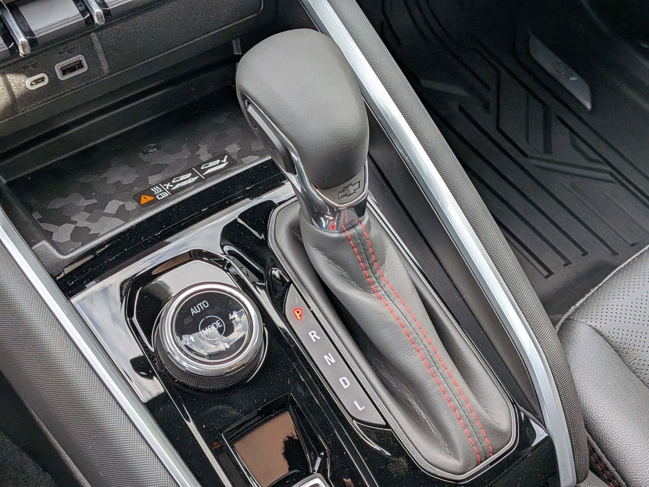 2026 Chevrolet Colorado Z71 - Photo 15