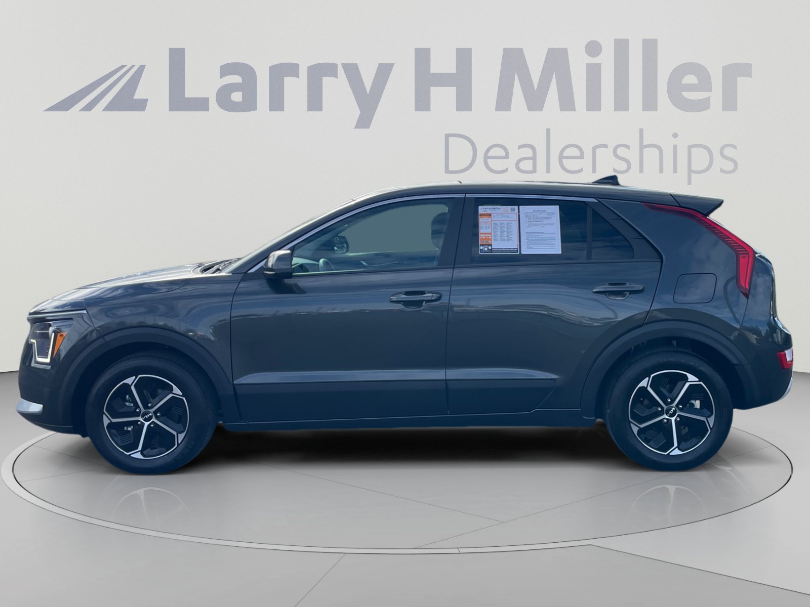 Used 2026 Kia Niro LX SUV