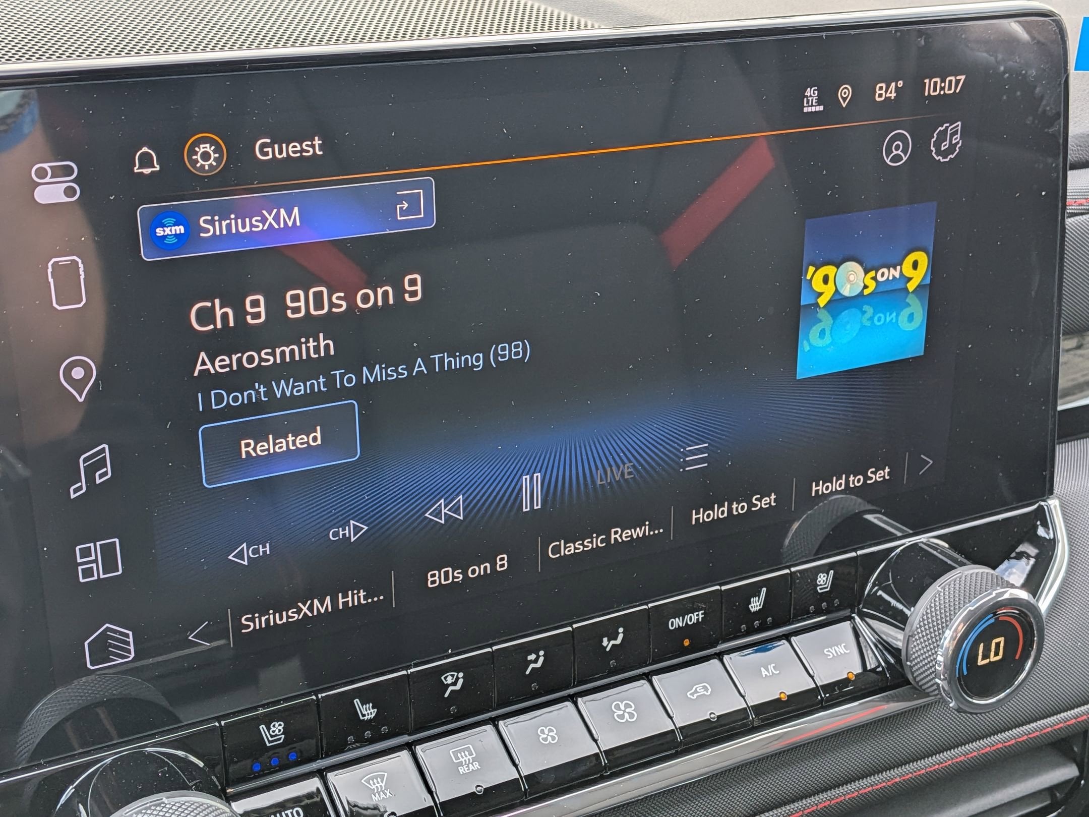 2026 Chevrolet Colorado Z71 - Photo 11