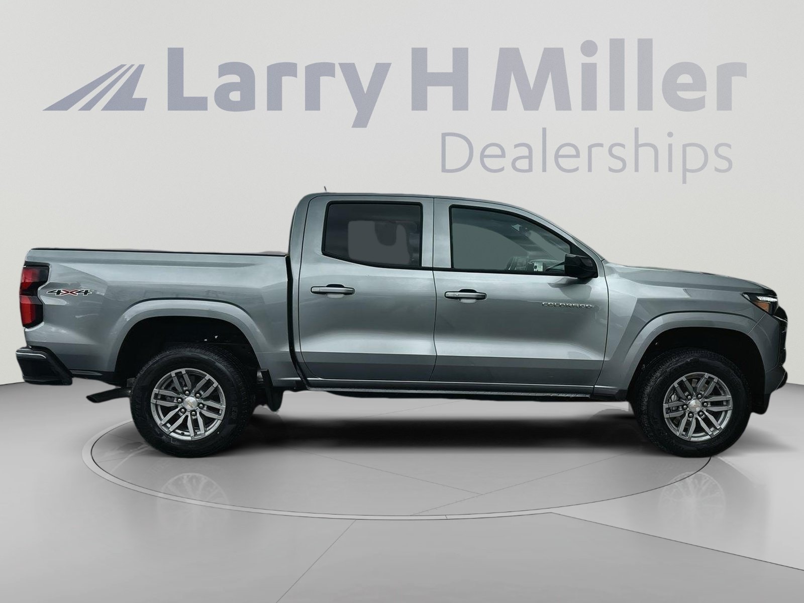 2026 Chevrolet Colorado LT - Photo 10