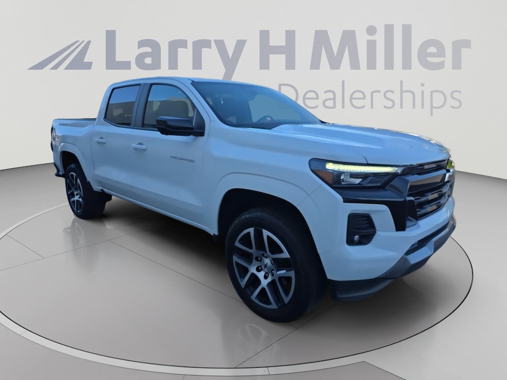 Used 2024 Chevrolet Colorado Z71 Truck Crew Cab