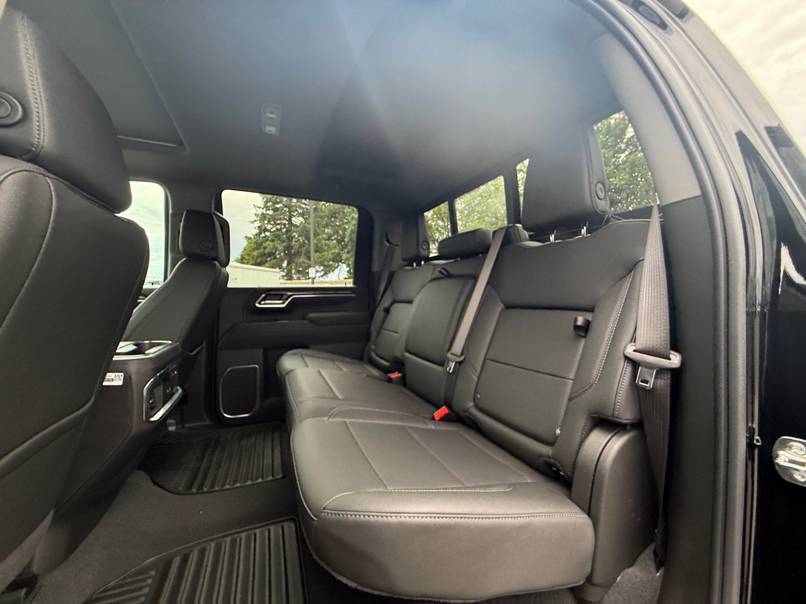 2026 Chevrolet Silverado 3500 HD LTZ - Photo 28