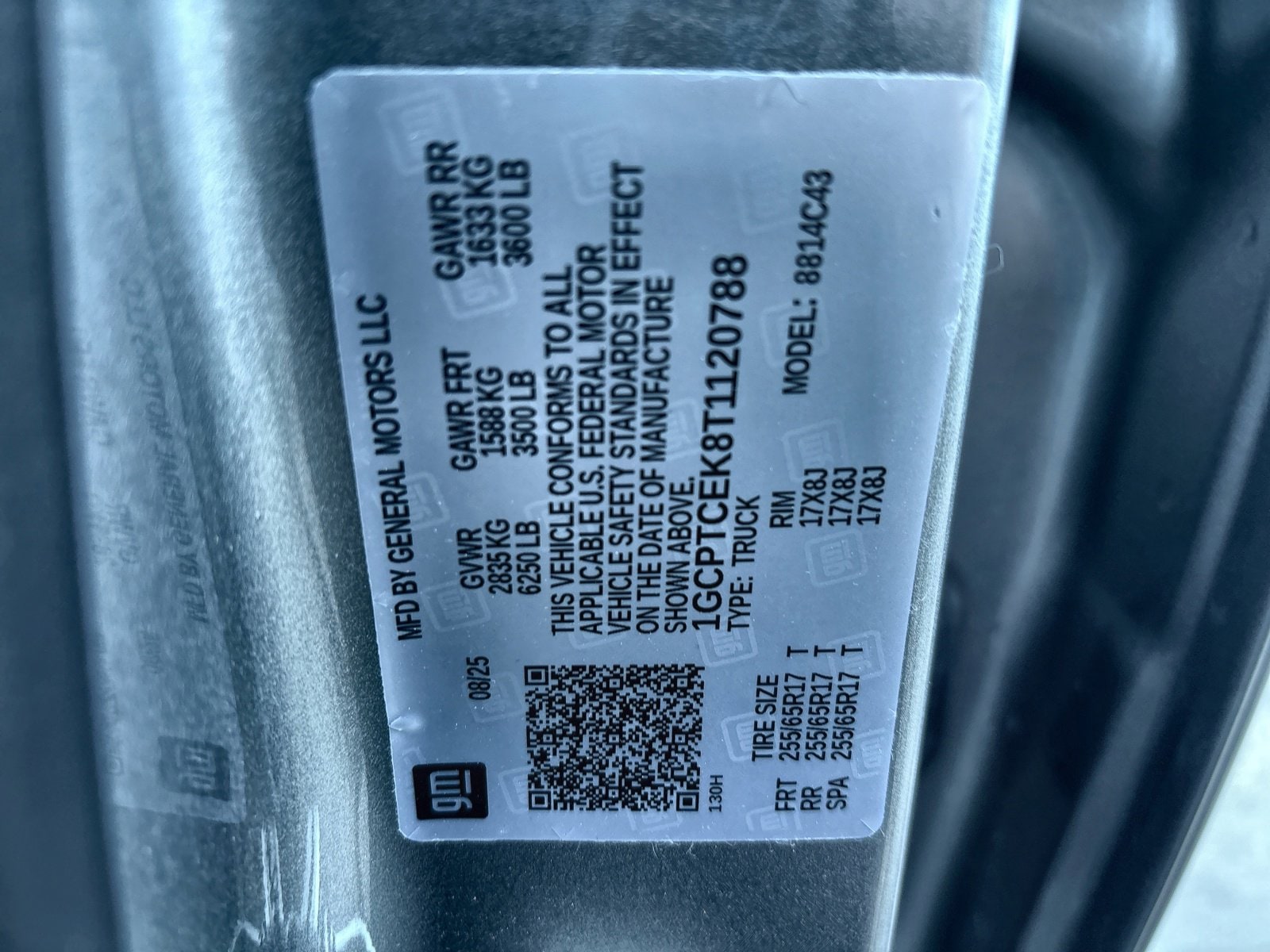 2026 Chevrolet Colorado LT - Photo 37