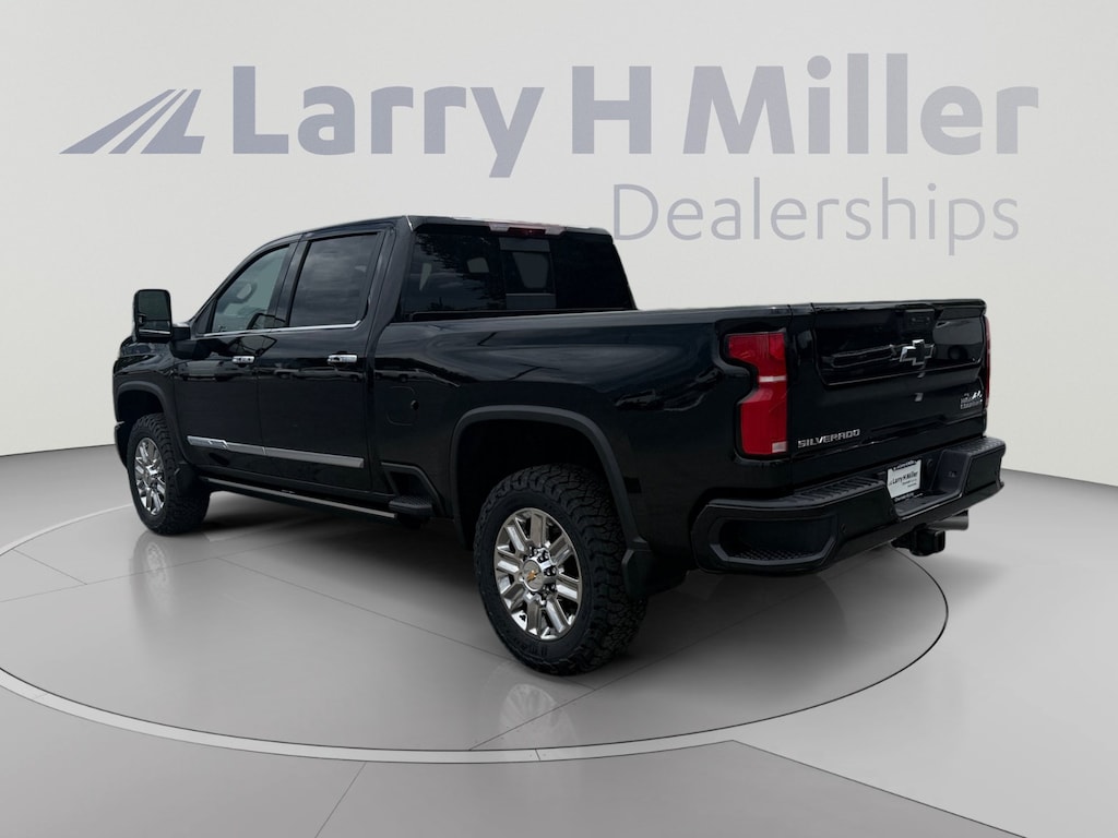 New 2026 Chevrolet Silverado 3500 HD High Country Truck