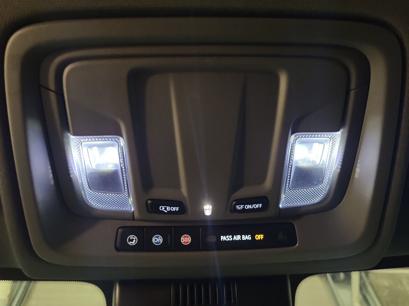 2023 Chevrolet Silverado 1500 Custom - Photo 31