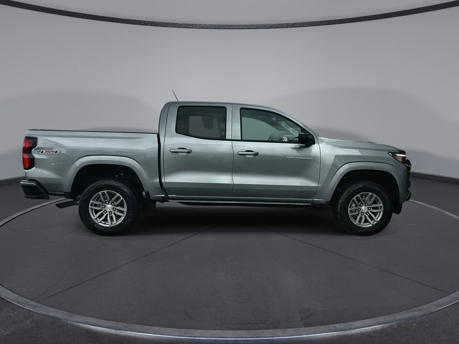 2026 Chevrolet Colorado LT - Photo 10