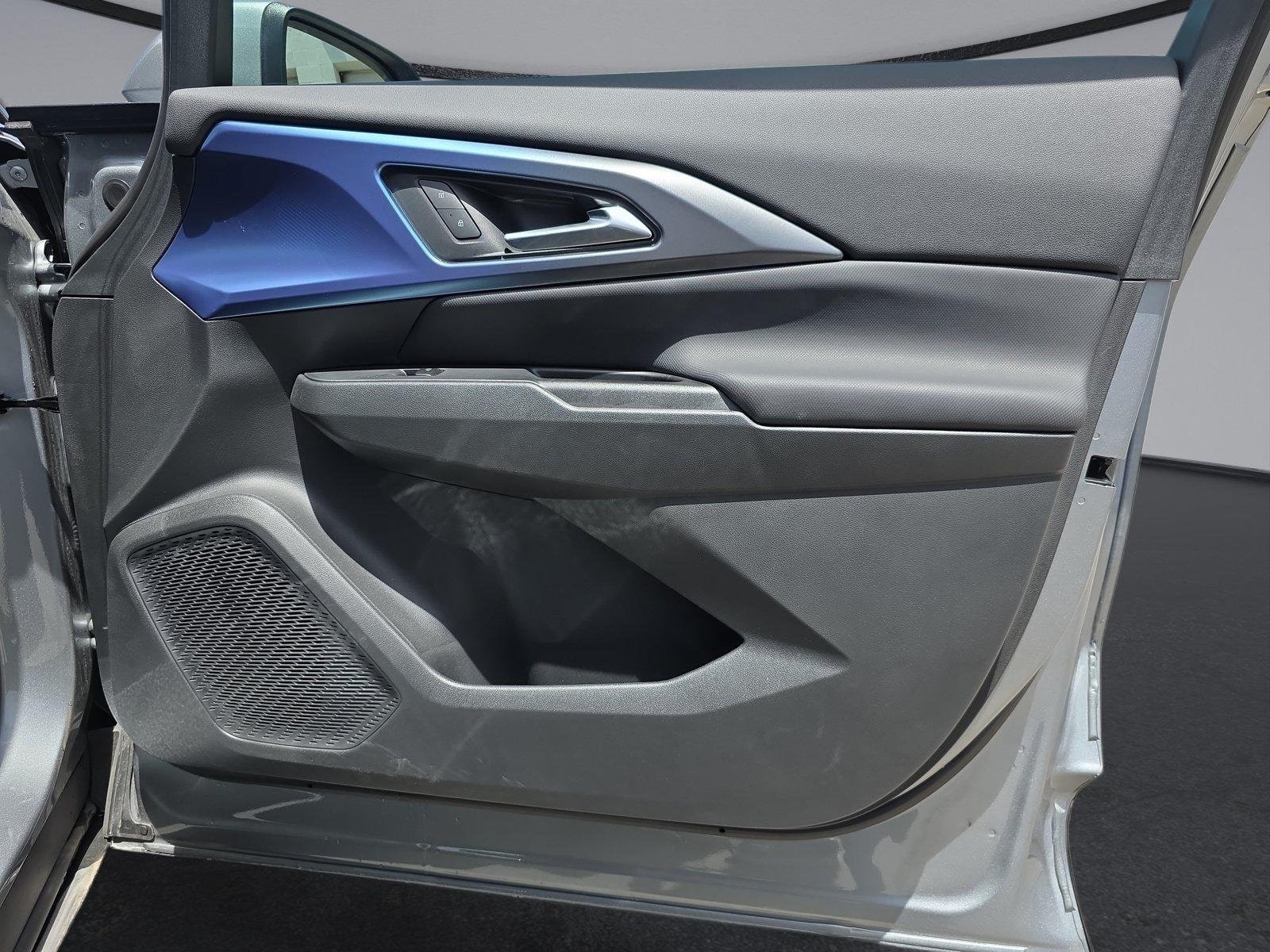 2026 Chevrolet Equinox EV 2LT - Photo 36