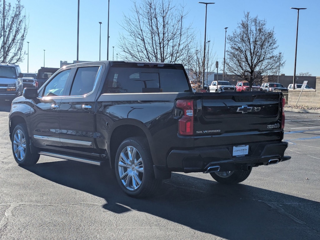 New 2026 Chevrolet Silverado 1500 High Country Truck