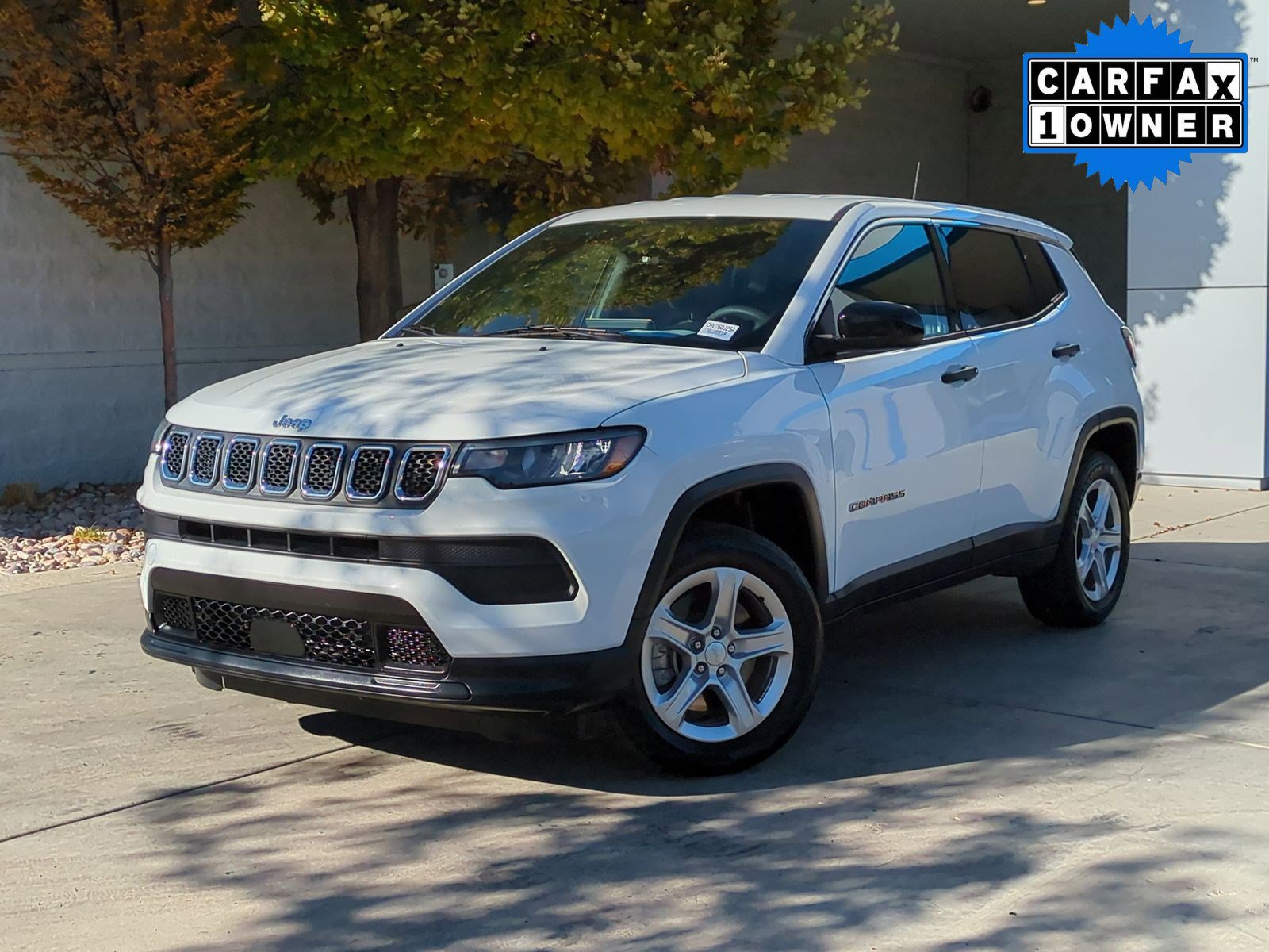 2023 Jeep Compass Sport photo 2