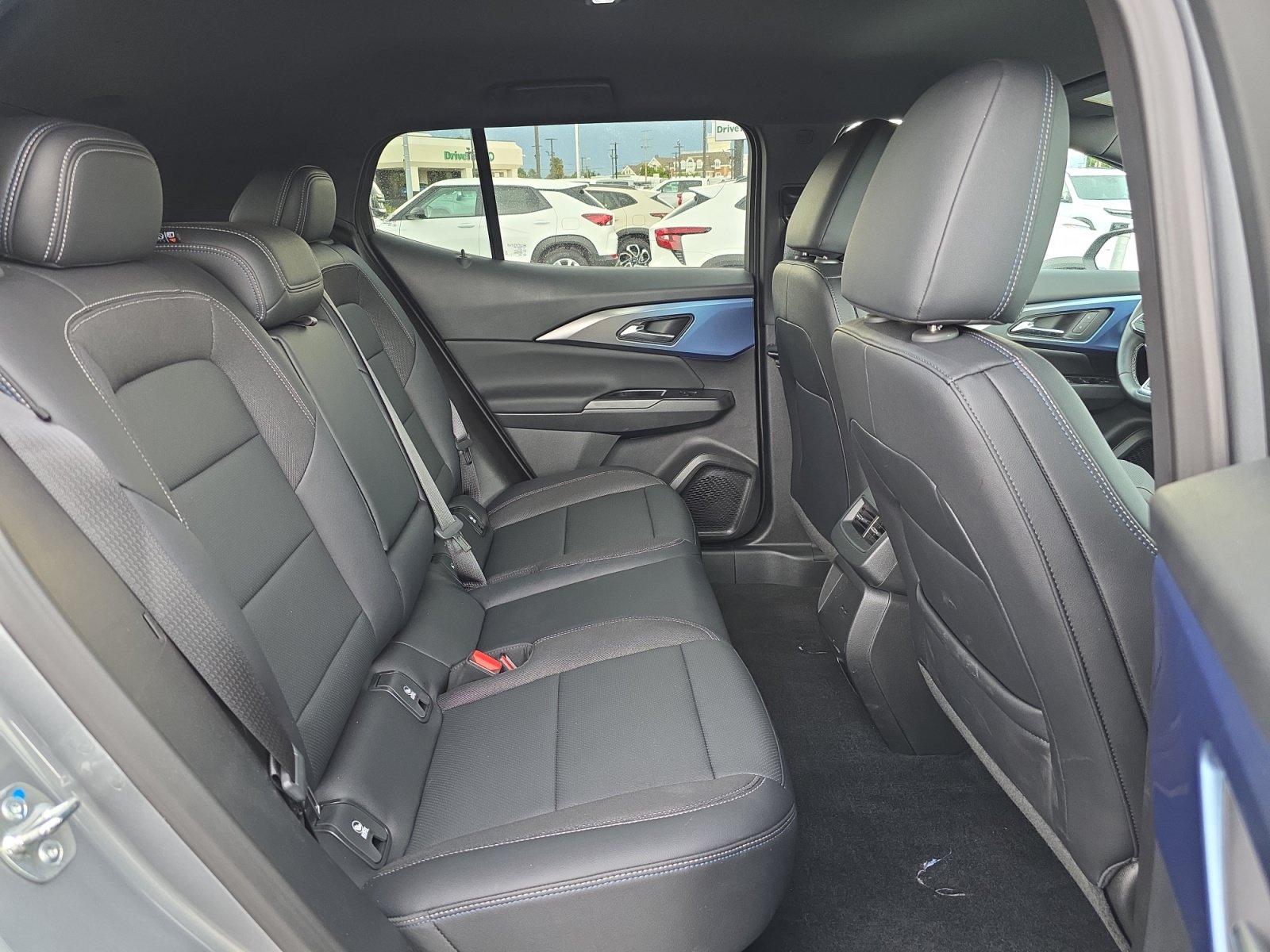2026 Chevrolet Equinox EV 2LT - Photo 28