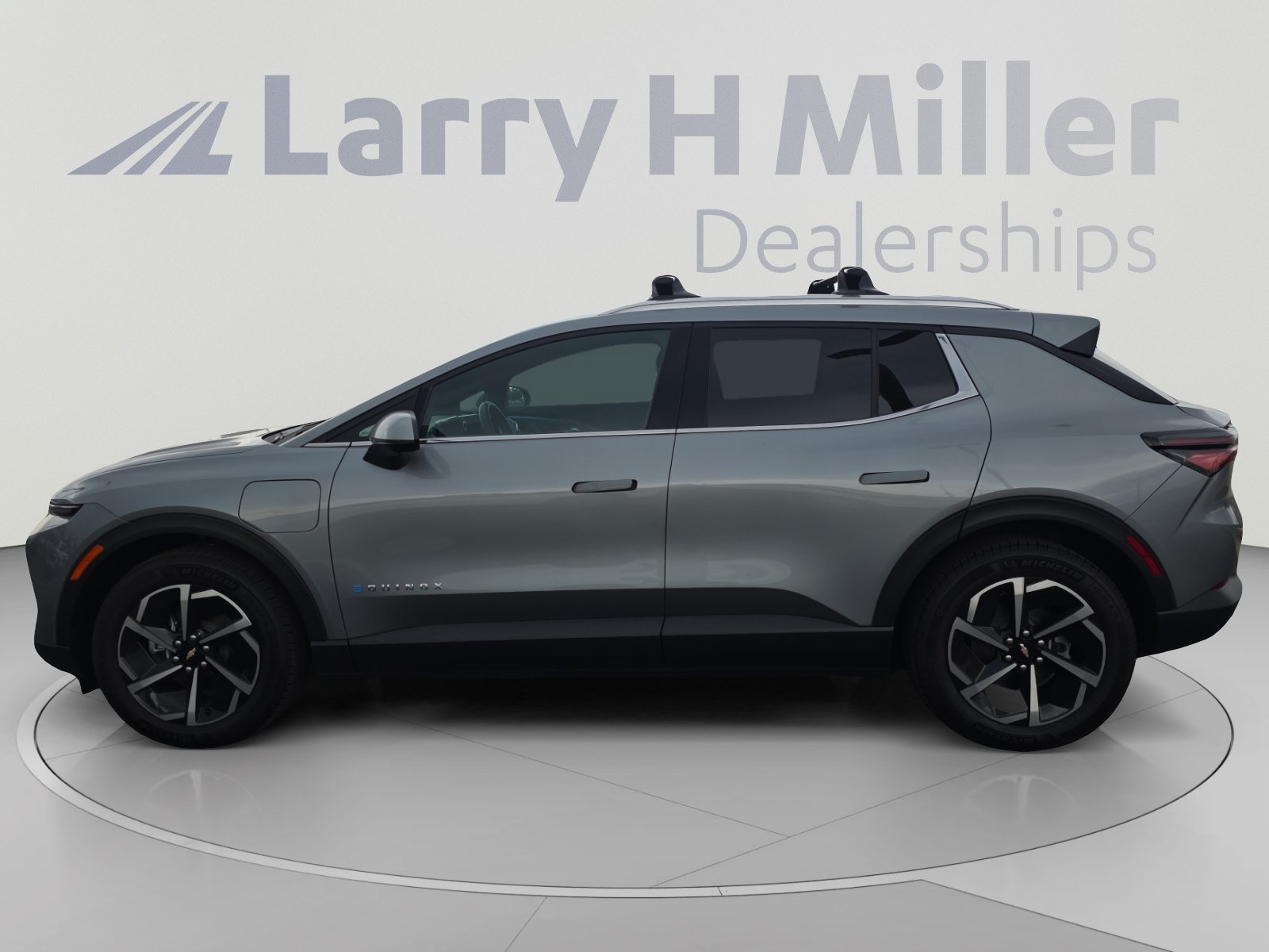 2026 Chevrolet Equinox EV 2LT - Photo 3