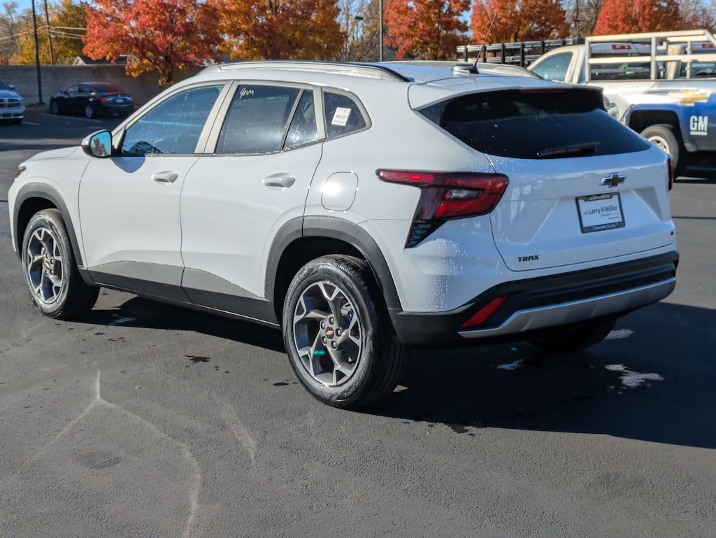 New 2026 Chevrolet Trax LT SUV