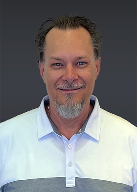 Staff member Chris Middlemas from ID_4976f864f788