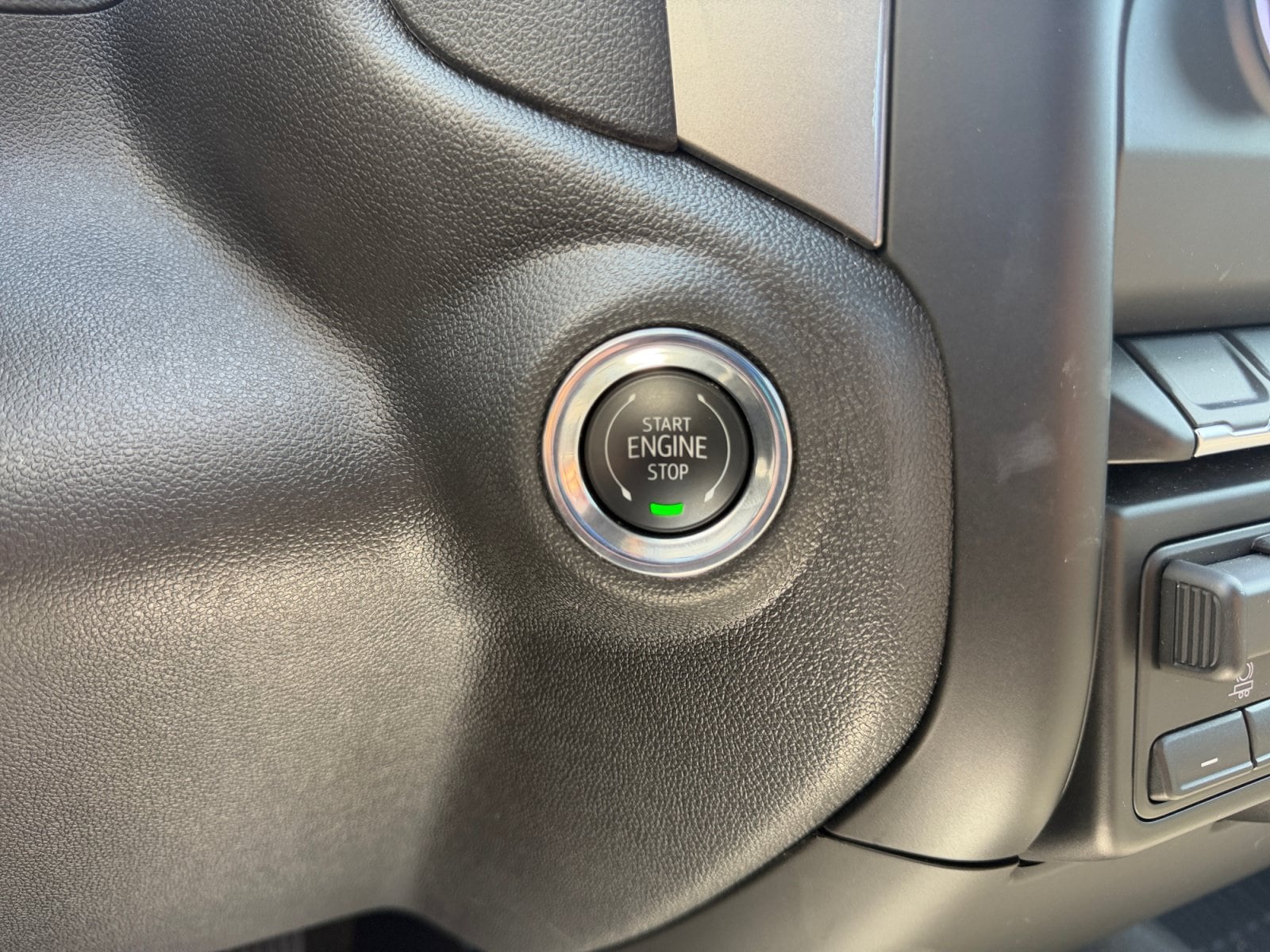 2026 Chevrolet Silverado 1500 Custom - Photo 32