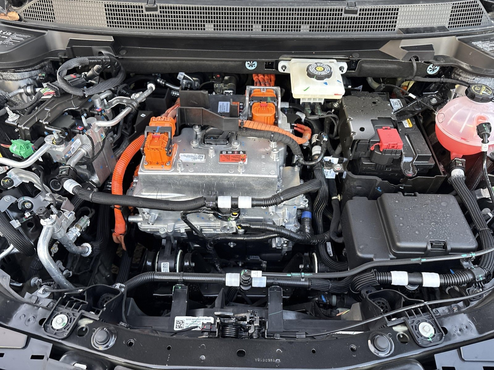 2026 Chevrolet Equinox EV 2LT - Photo 26