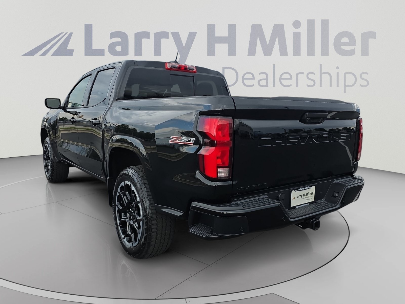 2026 Chevrolet Colorado Z71 - Photo 4