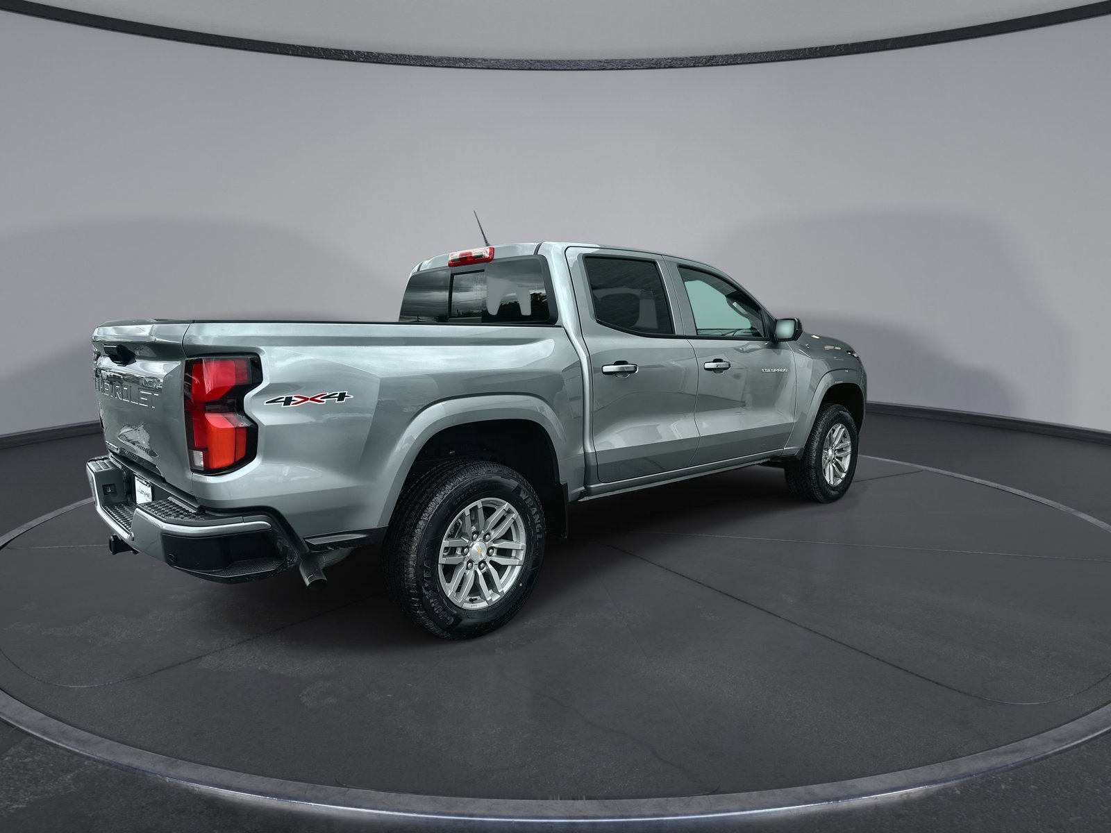 2026 Chevrolet Colorado LT - Photo 9