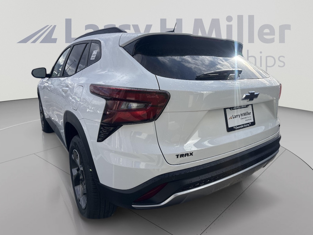 New 2026 Chevrolet Trax LT SUV