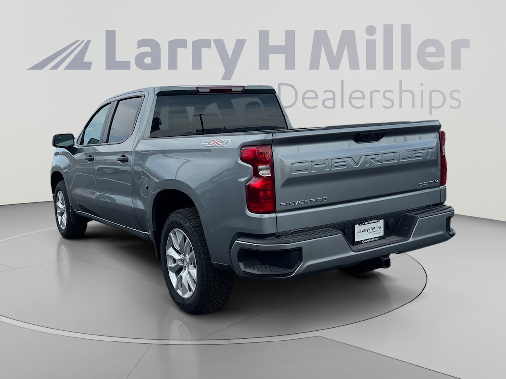 New 2026 Chevrolet Silverado 1500 Custom Truck