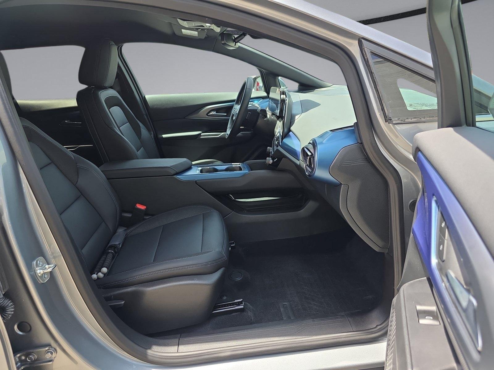 2026 Chevrolet Equinox EV 2LT - Photo 37