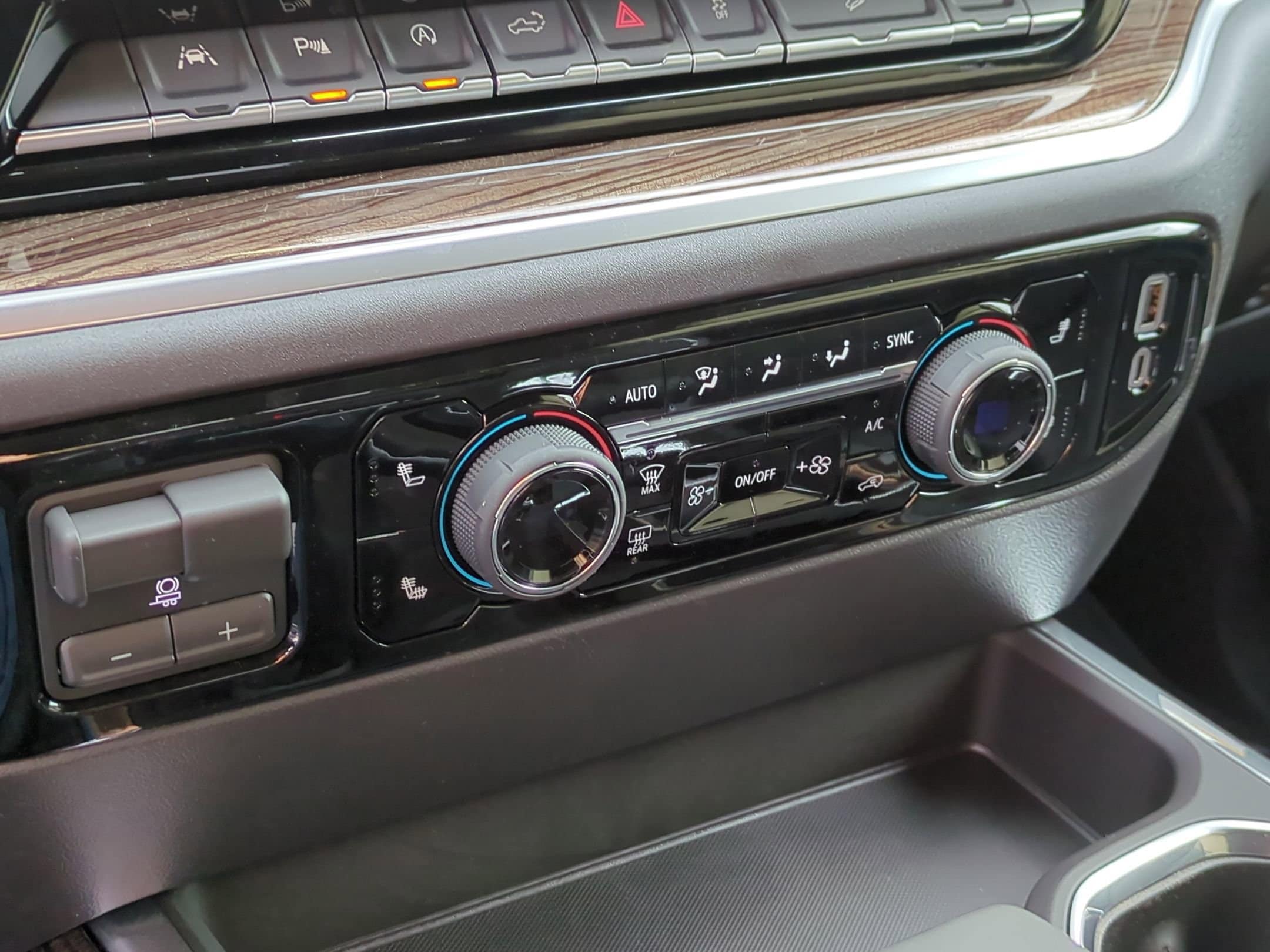 2026 Chevrolet Silverado 1500 LT Trail Boss - Photo 15