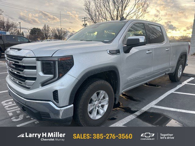 2022 GMC Sierra 1500 SLE's photo