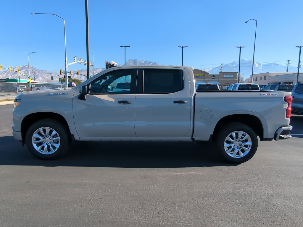 New 2026 Chevrolet Silverado 1500 Custom Truck