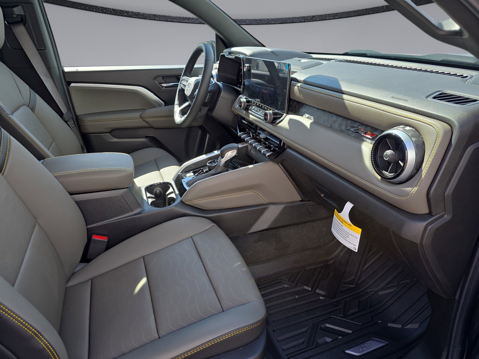 2026 Chevrolet Colorado ZR2 - Photo 36