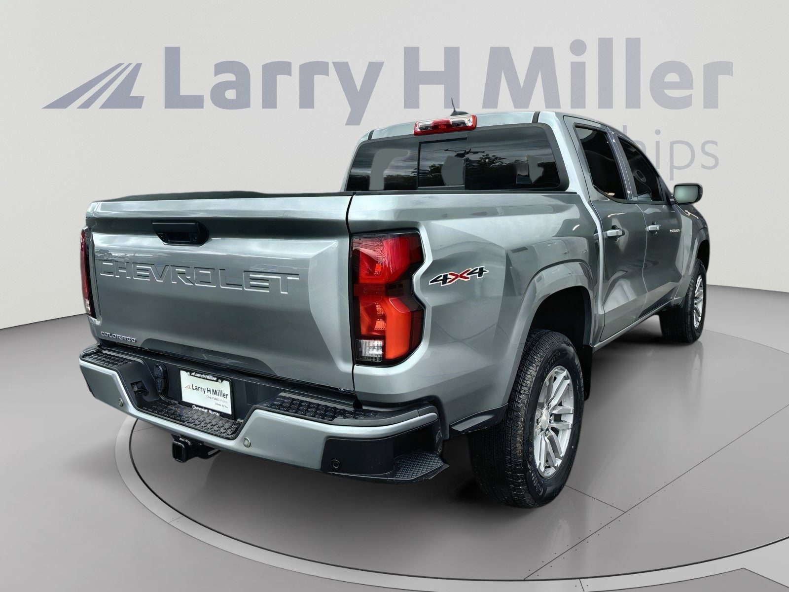 2026 Chevrolet Colorado LT - Photo 8
