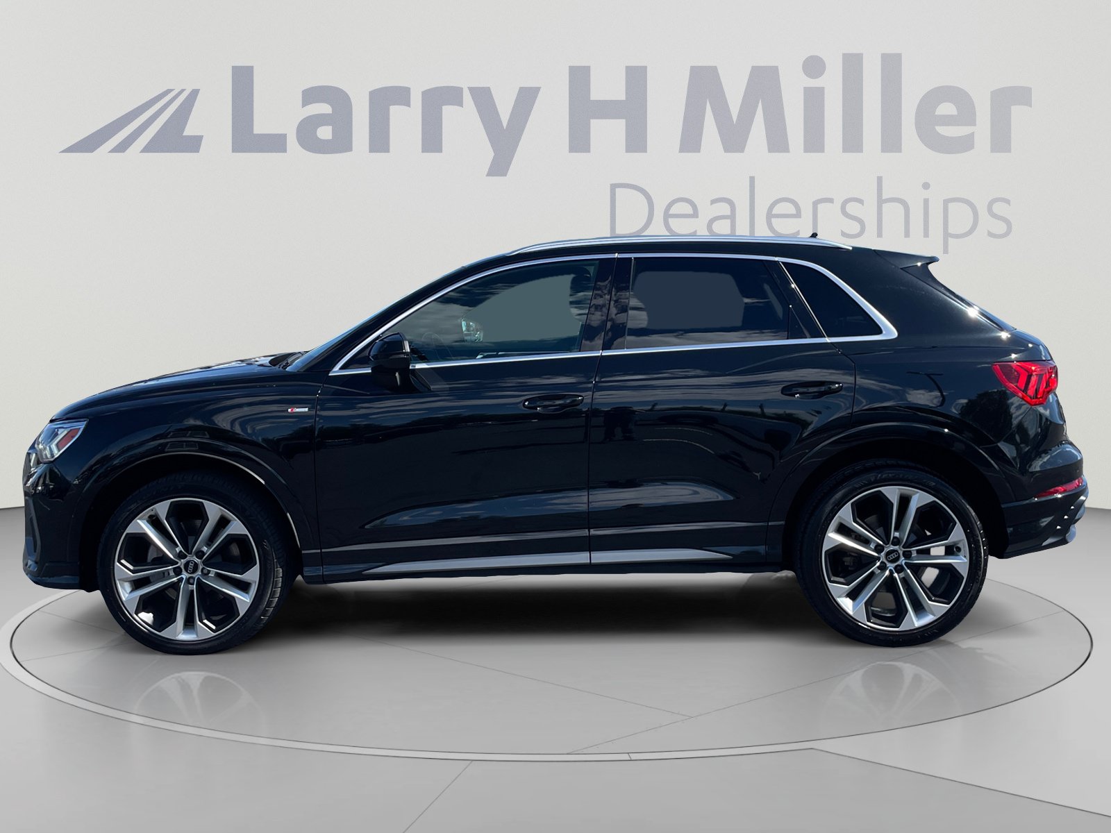 Used 2019 Audi Q3 2.0T S Line Premium SUV