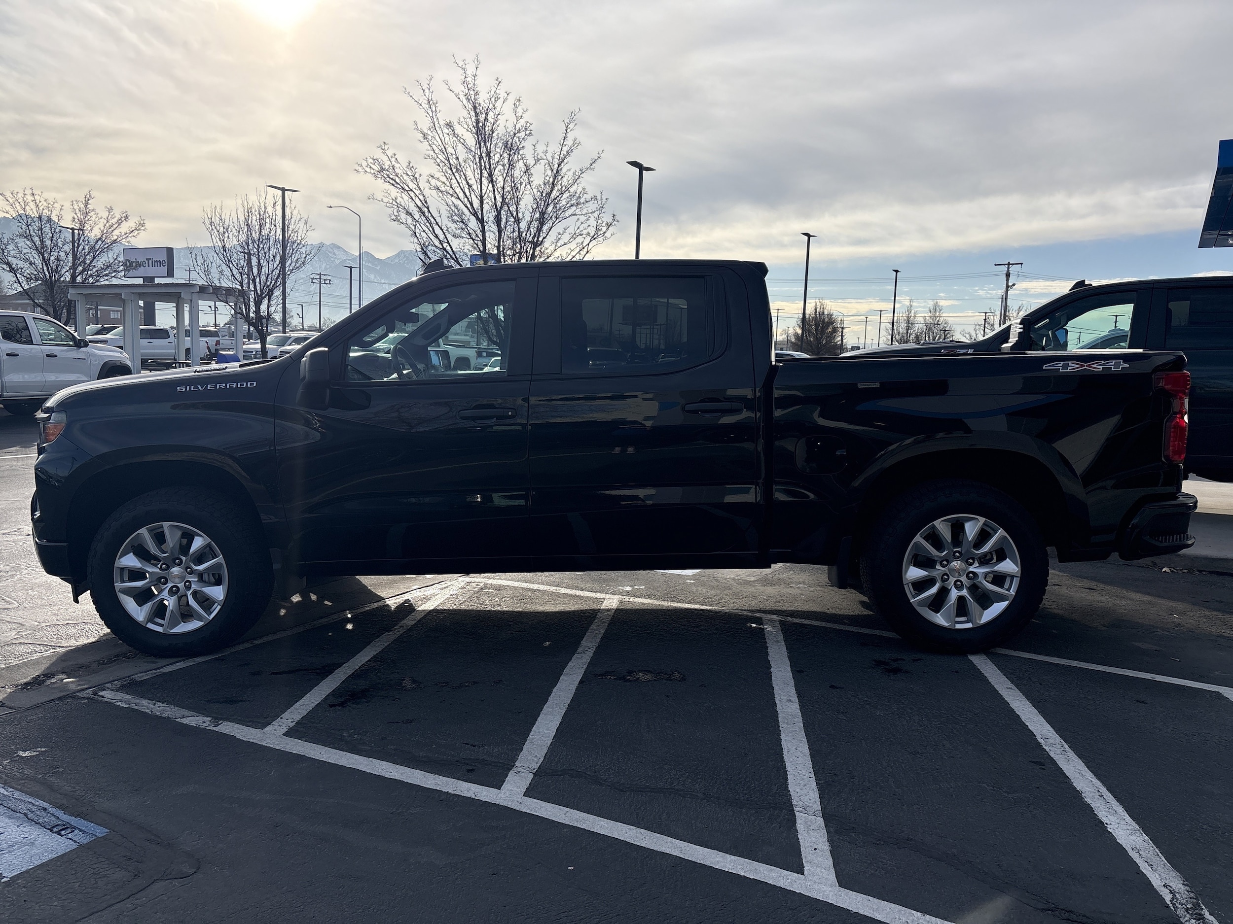 2025 Chevrolet Silverado 1500 Custom - Photo 3