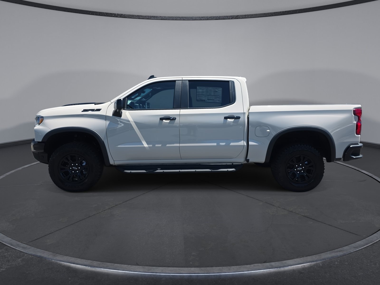2026 Chevrolet Silverado 1500 ZR2 - Photo 6