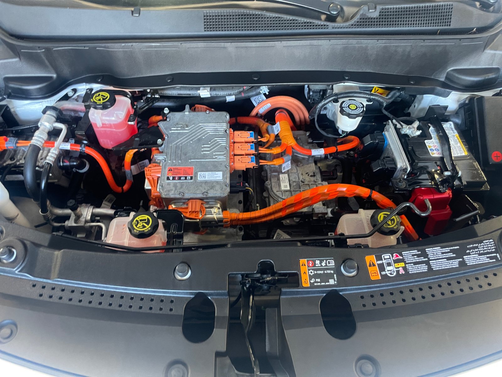 2023 Chevrolet Bolt EUV LT - Photo 28