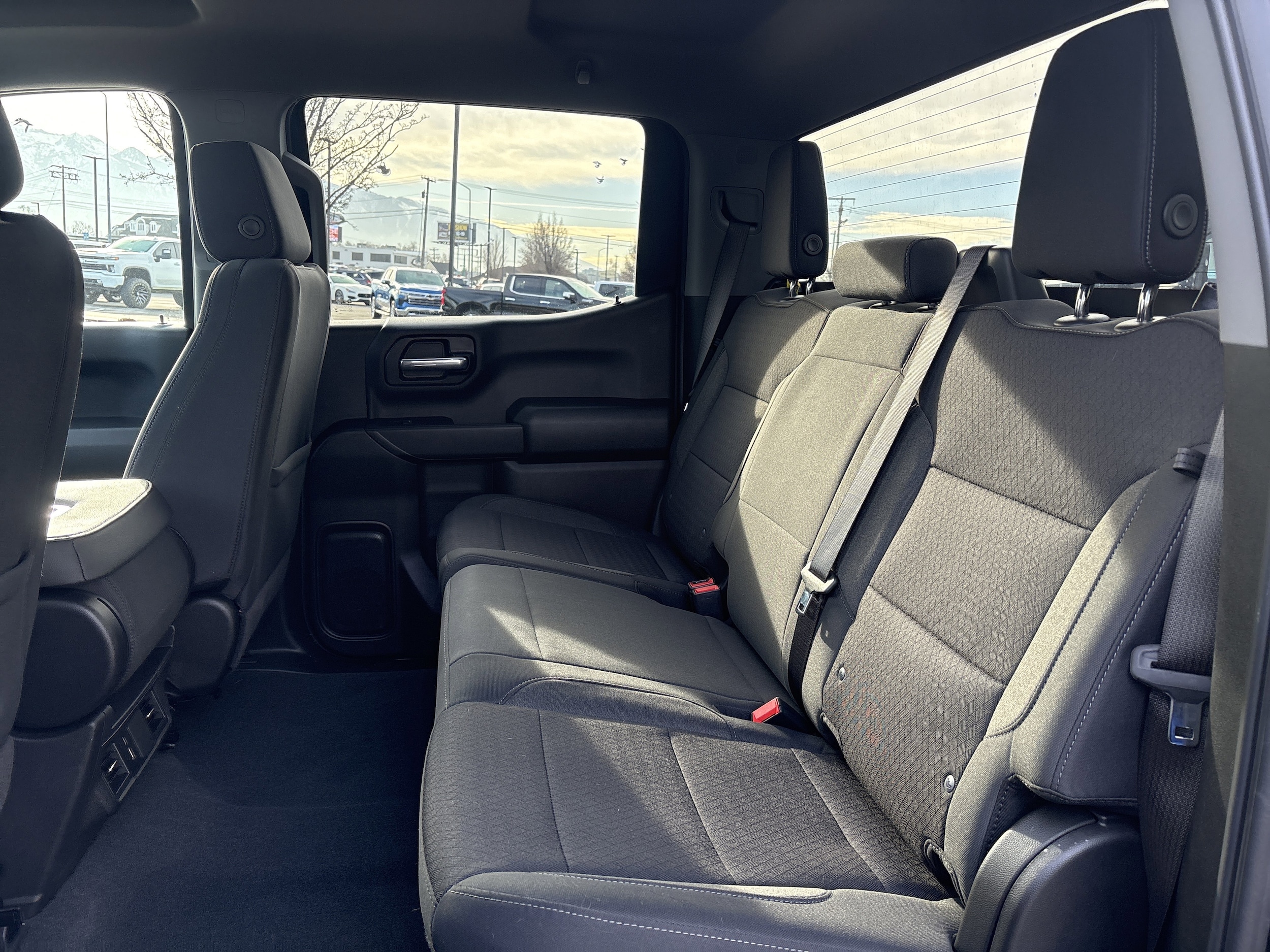 2025 Chevrolet Silverado 1500 Custom - Photo 24