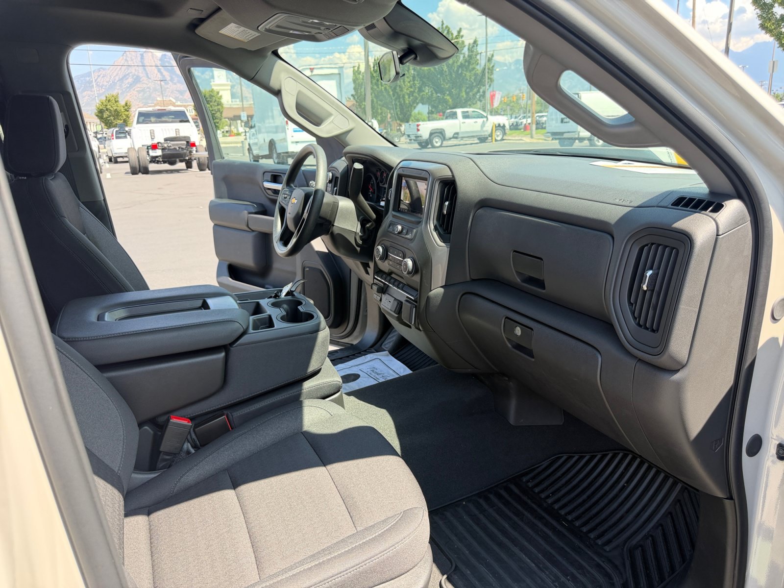 2026 Chevrolet Silverado 1500 Custom - Photo 17